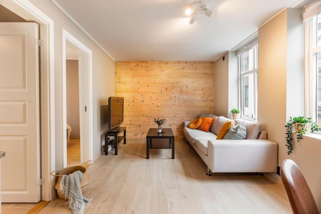 New! Modern Apartment In Historic Area Of Bergen! Exterior photo
